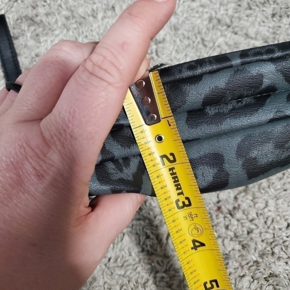 Kenneth Cole Animal Print Wristlet - Picture 14 of 15